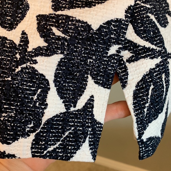 Ann Taylor Floral Tweed Black and White Skirt - Picture 3 of 8